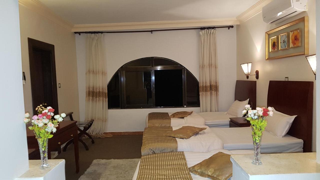 Oscar Hotel Petra Wadi Musa Exteriér fotografie